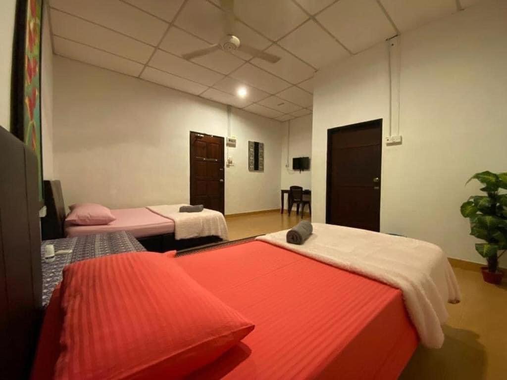 Kencana Guest House Pantai Cenang  Dış mekan fotoğraf