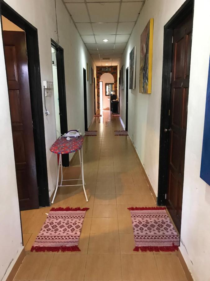 Kencana Guest House Pantai Cenang  Dış mekan fotoğraf
